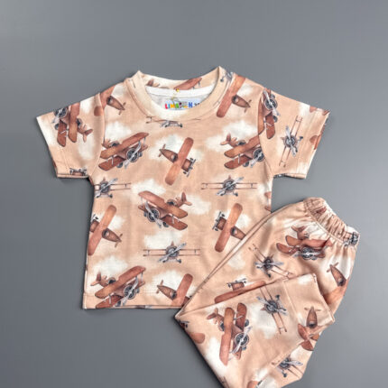 ست خانگی تیشرت و شلور لیموتین طرح هواپیما قهوه ای